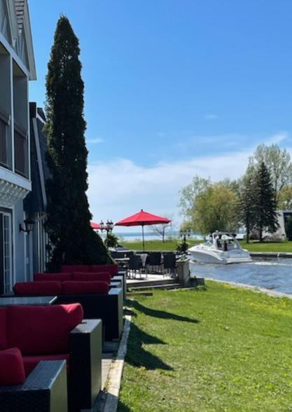 Lagoon City Pier One Resort Buitenkant foto